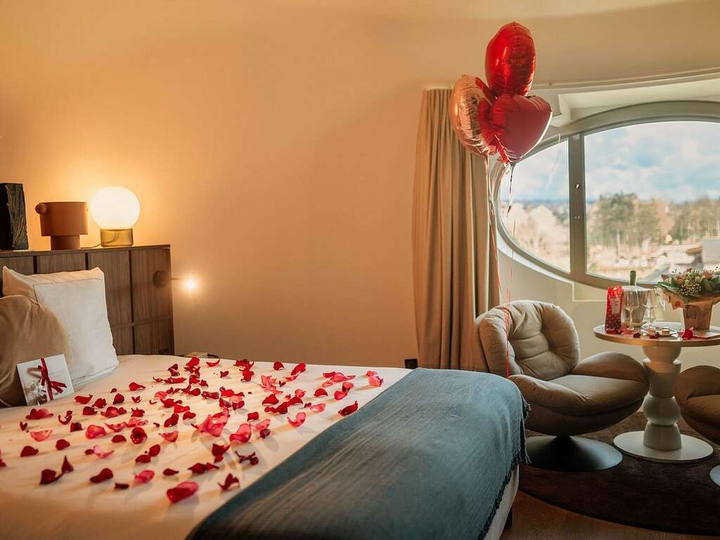 Escapade romantique et insolite près de Rennes - 4*
