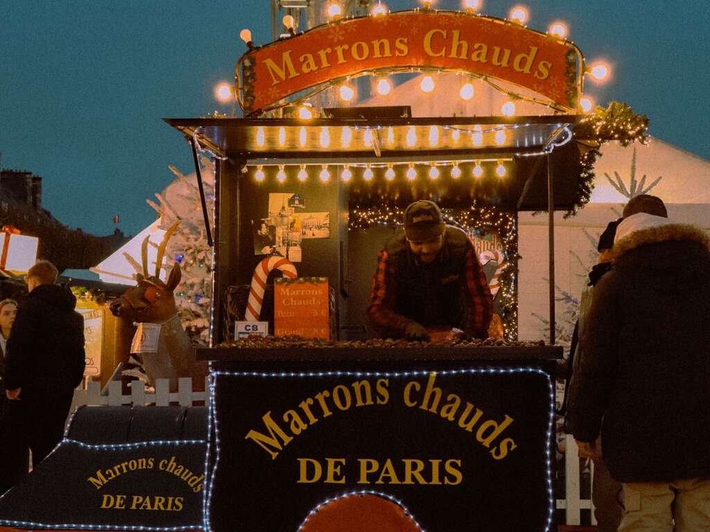 Escale de Noël dans le Marais : Spa, champagne & Magie des Tuileries - 4*