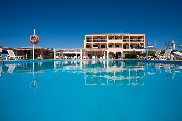 Hôtel Golden Sands 3*