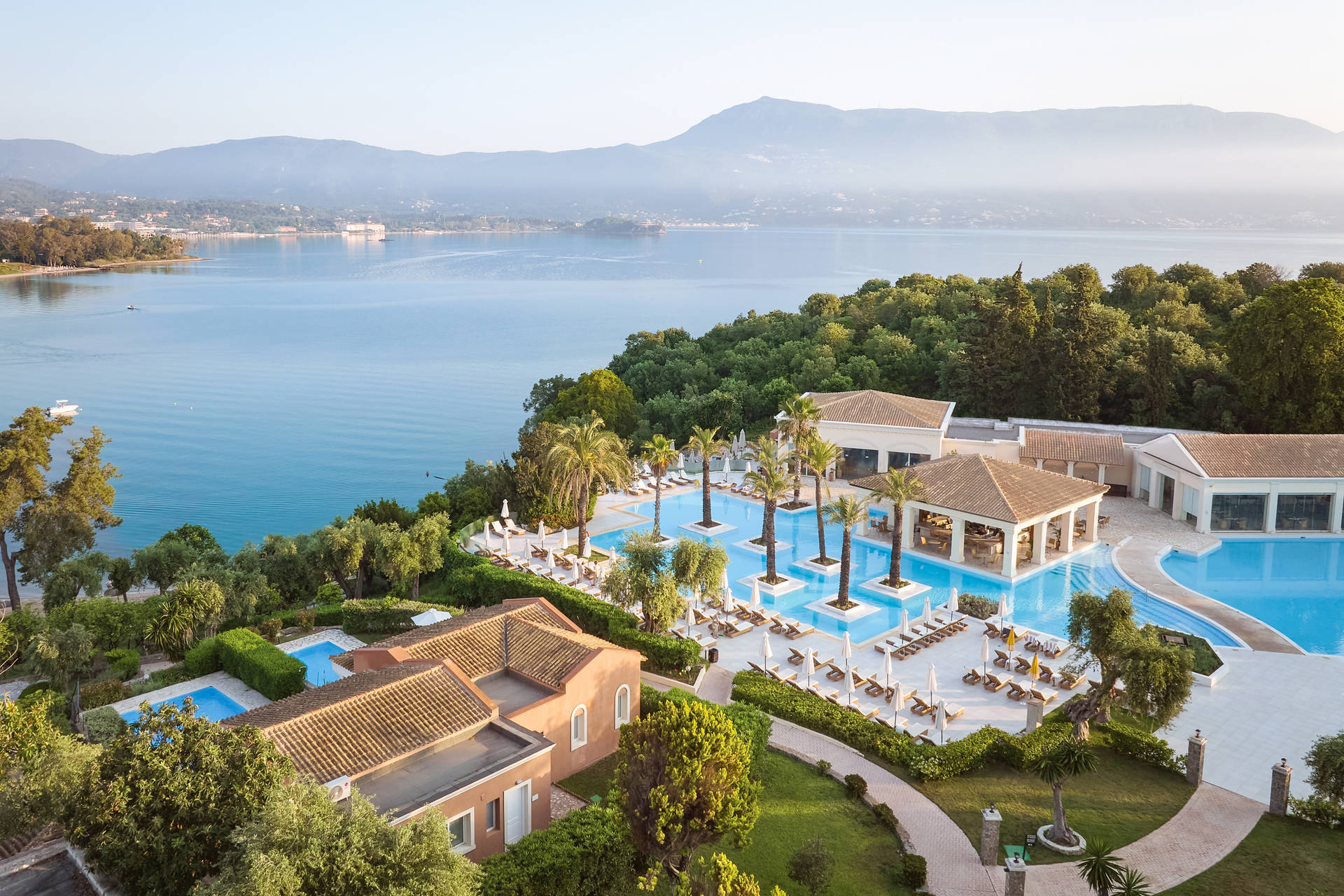 Hôtel Grecotel Eva Palace 5*