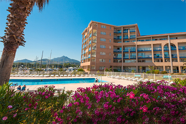 AppartHotel Résidence Port-Argelès 3*