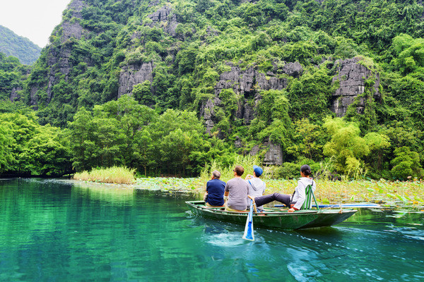 Circuit de la Beauté d'Halong aux Splendeurs d'Angkor - Privatif 3*