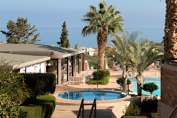 Hôtel Asterias Village Resort 4*