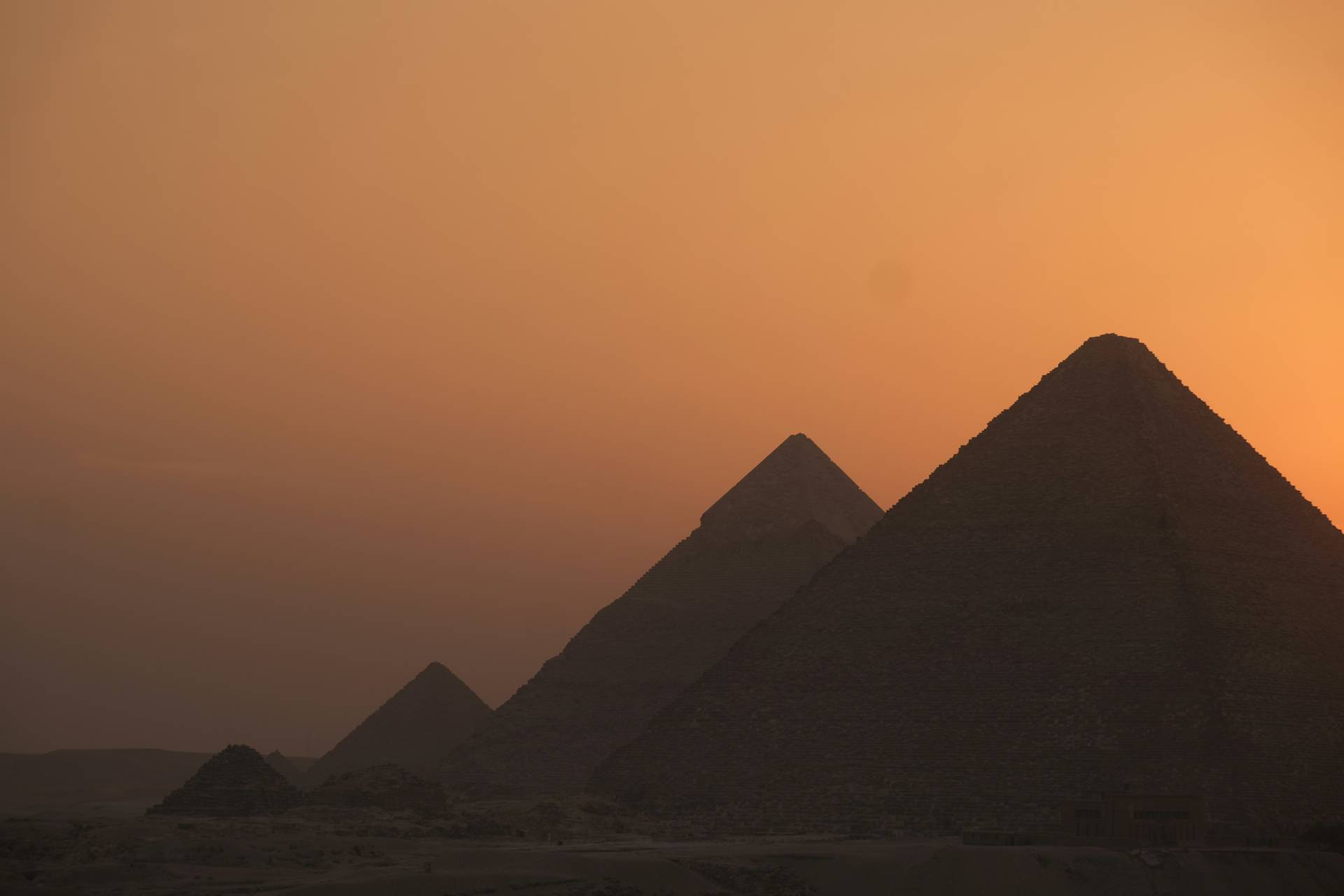 Croisière et Hôtel Les Voiles du Temps: Egypte Millénaire à Bord d'une Dahabiya 4*
