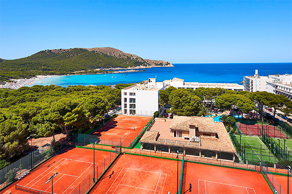 Hôtel S'entrador Playa 4*