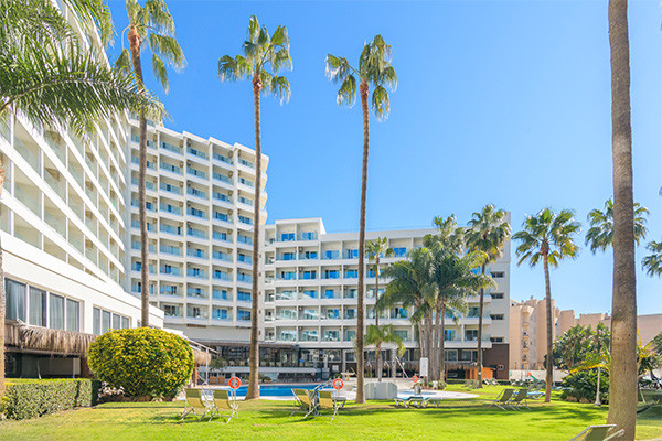 Club Jumbo Parasol by Dorobe 4*