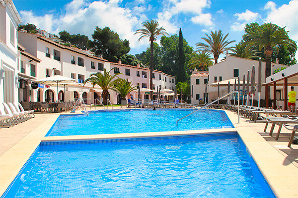 Hôtel Minura Cala Galdana y Apartamentos d'Aljandar 4*